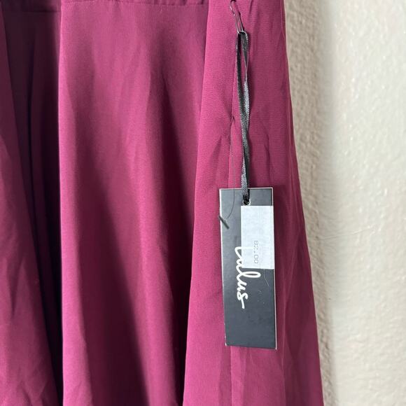 New Lulu's Burgundy Lace Halter Mini Dress Size Large - Picture 10 of 13